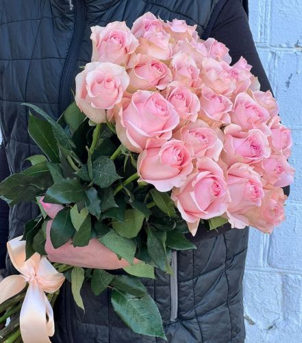 "Объятия"- букет из роз с доставкой на дом в Симферополь